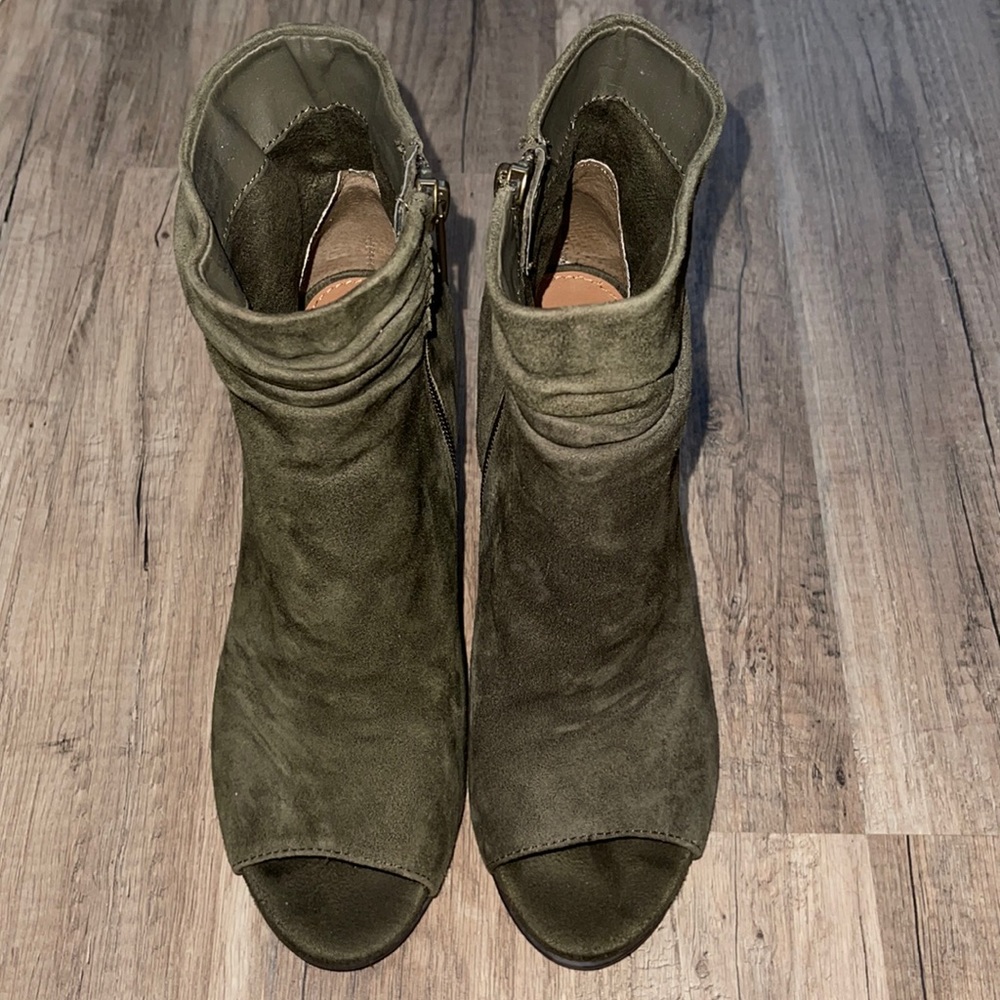 Kenneth Cole Frida Cool Heel